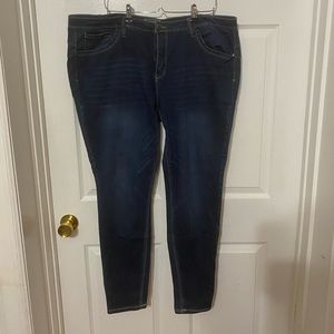 Rue21 Black Mid-rise Curvy Jegging Flex
